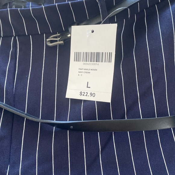 Forever 21 stripped women’s dress pants - *NWT* - Picture 3 of 3